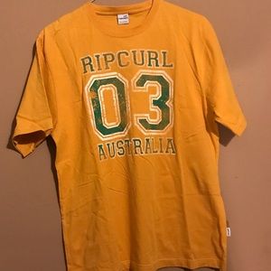 OG rip curl tee!